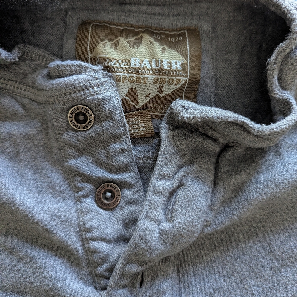 Eddie Bauer Men's Long Sleeve Gray Shirt - Picture 2 of 4